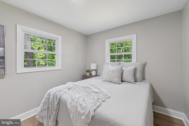 3521 Forestdale Ave, Woodbridge, VA 22193 - bedroom featuring baseboards and wood finished floors