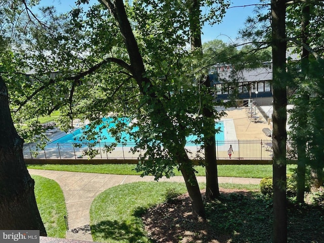9717 Kings Crown Ct Unit 201, Fairfax, VA 22031 - view of yard with a community pool