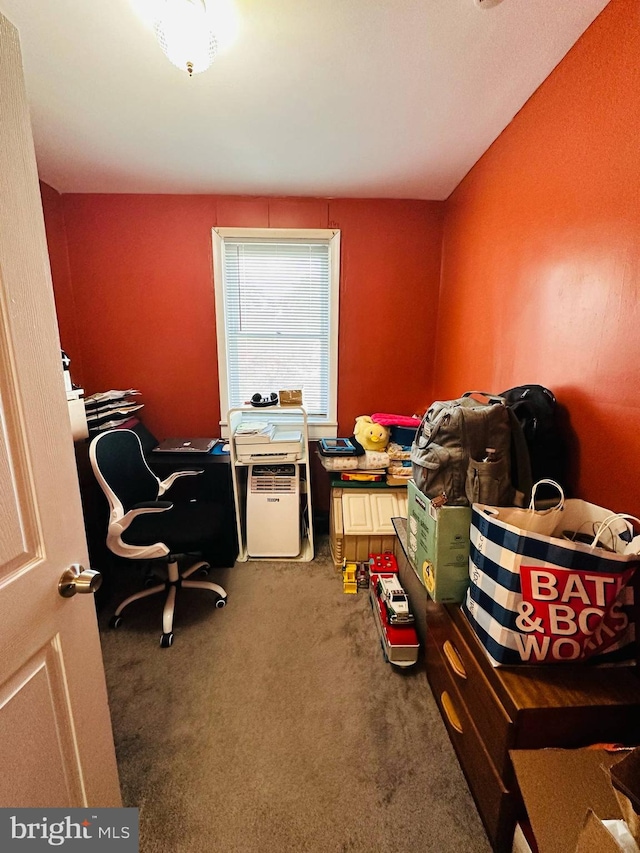 413 S Andrews Ave, Glenolden, PA 19036 - office area with carpet flooring