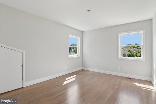37 Anglin Dr, Newark, DE 19713 - spare room featuring baseboards and wood finished floors