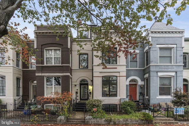 652 L St NE Unit 1, Washington, DC 20002 - view of property with brick siding and entry steps