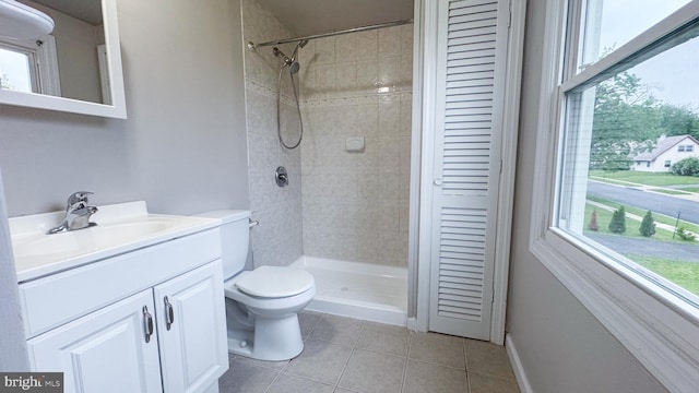 40 Marshal Ln, Willingboro, NJ 08046 - full bathroom featuring tile patterned floors, toilet, vanity, and a tile shower