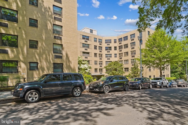 1801 Clydesdale Pl NW Unit 420, Washington, DC 20009 - view of apartment building / complex