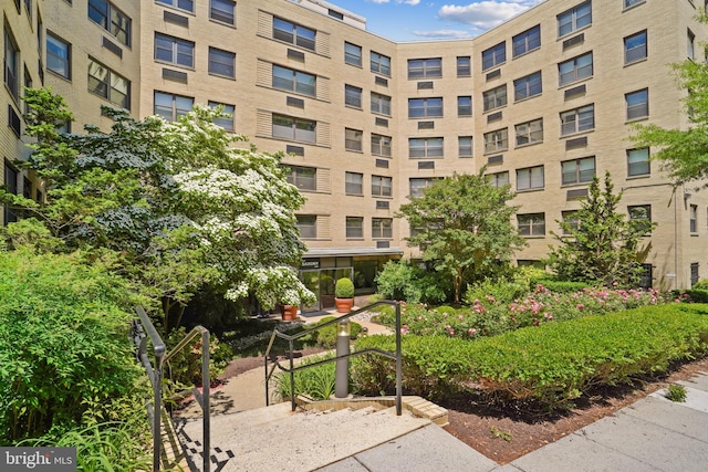1801 Clydesdale Pl NW Unit 420, Washington, DC 20009 - view of apartment building / complex