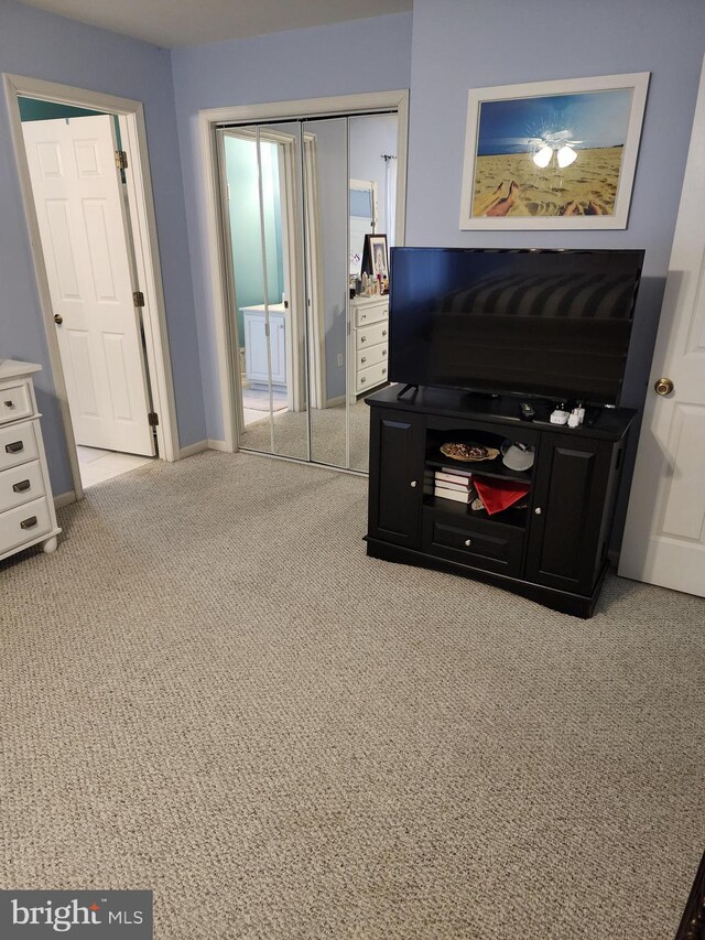 37484 Pettinaro Dr Unit 8300, Ocean View, DE 19970 - living room featuring light colored carpet and baseboards