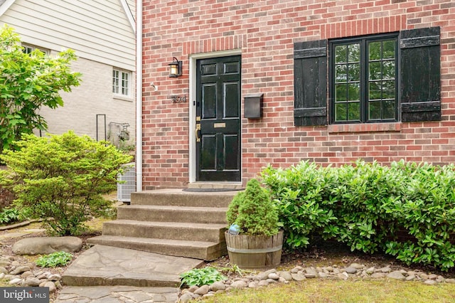 504 Kentucky Ave, Alexandria, VA 22305 - doorway to property with brick siding