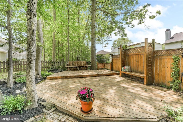 614 Timber Wood Blvd, Newark, DE 19702 - wooden deck with a fenced backyard