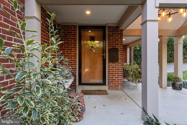 12 Chestnut Ln, Wayne, PA 19087 - property entrance with brick siding