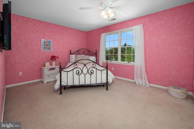 1224 Highland Dr, Orefield, PA 18069 - bedroom featuring carpet floors and a ceiling fan
