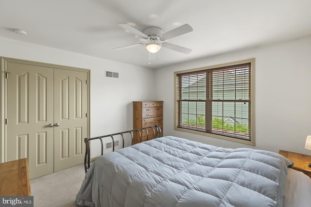 6133 Jennifer Ln, Spring Grove, PA 17362 - carpeted bedroom featuring a closet and a ceiling fan