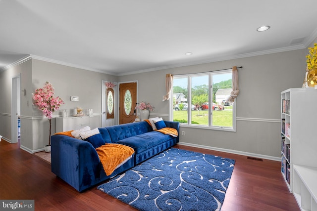 10100 Lewis Dr, Damascus, MD 20872 - living room featuring wood finished floors, ornamental molding, baseboards, and recessed lighting