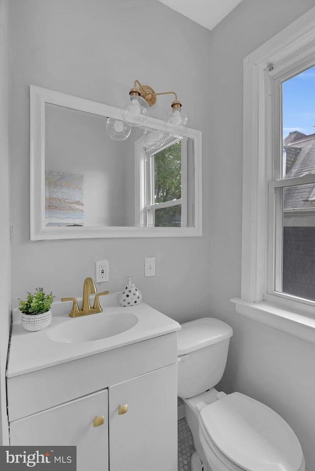 4316 9th St NW, Washington, DC 20011 - half bath with healthy amount of natural light, toilet, and vanity