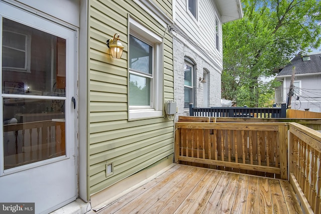 4316 9th St NW, Washington, DC 20011 - view of wooden deck