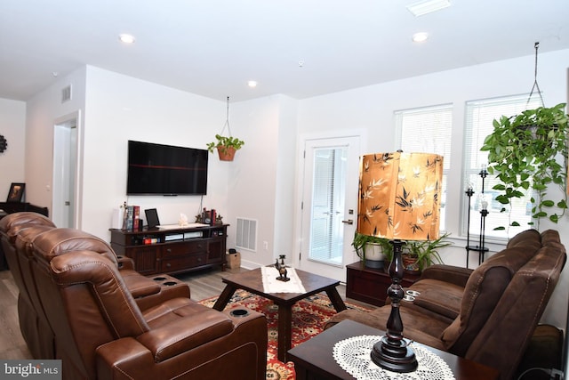 10401 Resort Rd Unit F, Ellicott City, MD 21042 - living area with light wood-type flooring and recessed lighting