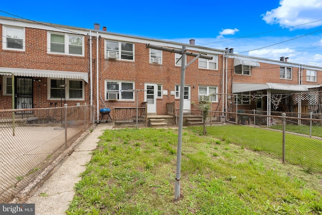 5649 Kavon Ave, Baltimore, MD 21206 - back of house featuring brick siding
