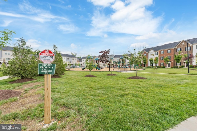 14438 Mattawoman Dr Unit 5000H, Brandywine, MD 20613 - view of property's community featuring a residential view and a lawn