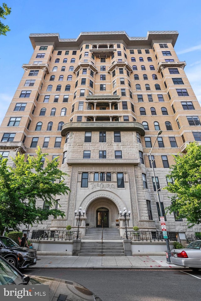 1615 Q St NW Unit 214, Washington, DC 20009 - view of apartment building / complex