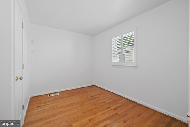 530 Anneslie Rd, Baltimore, MD 21212 - unfurnished room with light wood-type flooring and baseboards