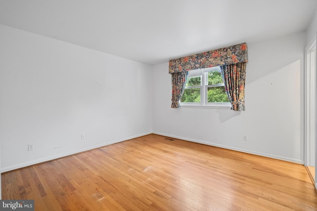 530 Anneslie Rd, Baltimore, MD 21212 - unfurnished room featuring light wood finished floors and baseboards