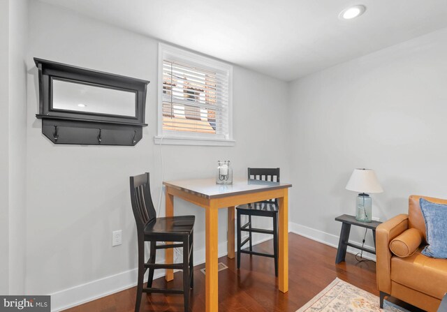154 Mercy St, Philadelphia, PA 19148 - dining space featuring baseboards, dark wood finished floors, and recessed lighting