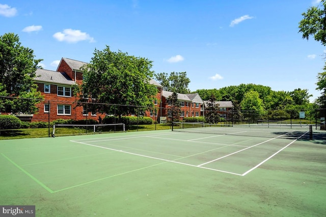 6517 Potomac Ave Unit A2, Alexandria, VA 22307 - view of tennis court with community basketball court