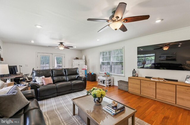 2218 Oakwood Ln, Atco, NJ 08004 - living area featuring a ceiling fan, healthy amount of natural light, wood finished floors, and recessed lighting