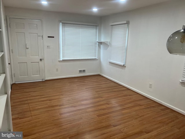 3403 Murdock Rd, Kensington, MD 20895 - entryway featuring wood finished floors, recessed lighting, and baseboards