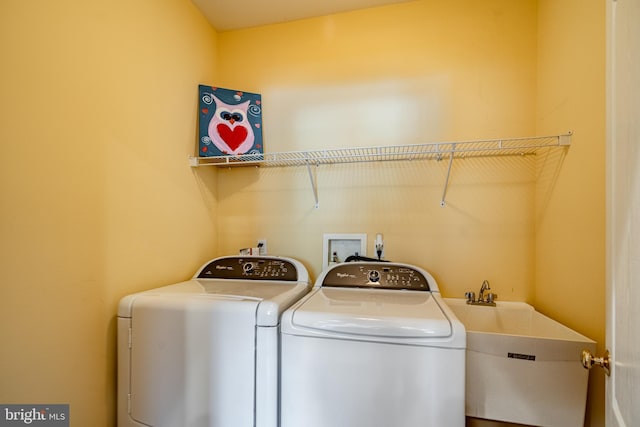 256 Silverbell Ct, West Chester, PA 19380 - laundry area featuring independent washer and dryer