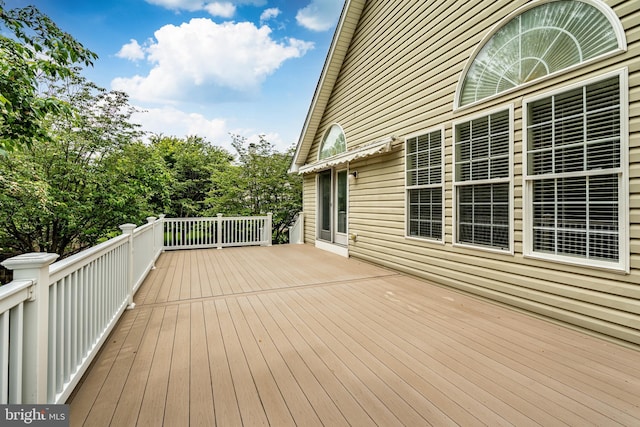 256 Silverbell Ct, West Chester, PA 19380 - view of wooden deck