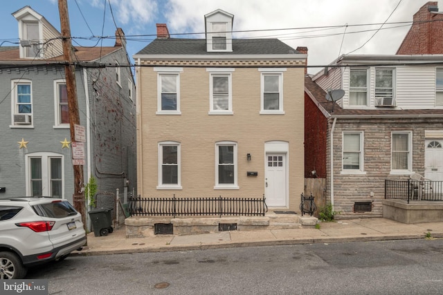 541 High St, Lancaster, PA 17603 - townhome / multi-family property with stone siding