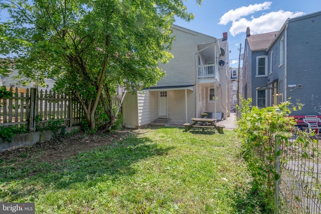 541 High St, Lancaster, PA 17603 - rear view of house