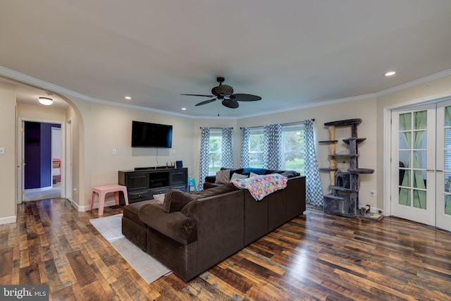 94 Eagle Ct, Woodstock, VA 22664 - living room with wood finished floors, arched walkways, ceiling fan, crown molding, and baseboards