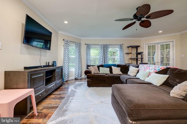 94 Eagle Ct, Woodstock, VA 22664 - living area featuring wood finished floors, ornamental molding, a ceiling fan, recessed lighting, and baseboards