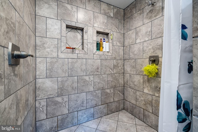 94 Eagle Ct, Woodstock, VA 22664 - bathroom featuring a tile shower