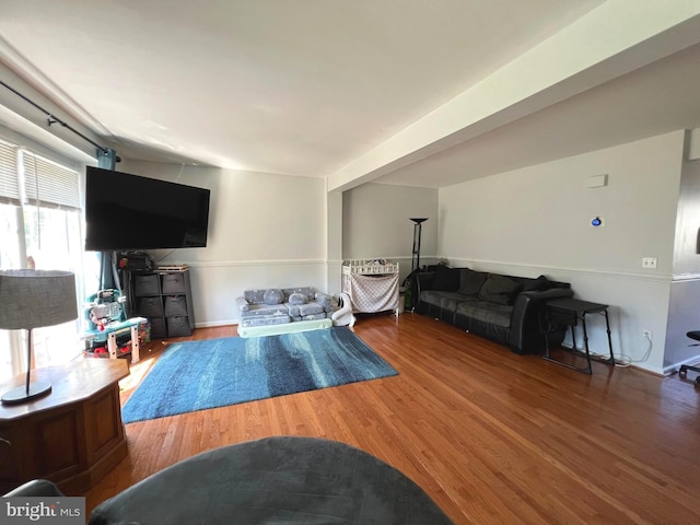 9122 Verbena Ct, Manassas, VA 20110 - living area with wood finished floors and baseboards