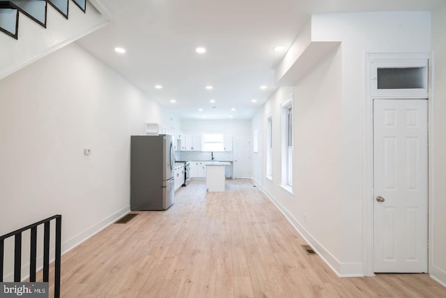 1606 Wharton St, Philadelphia, PA 19146 - hall featuring light wood-style flooring, baseboards, and recessed lighting