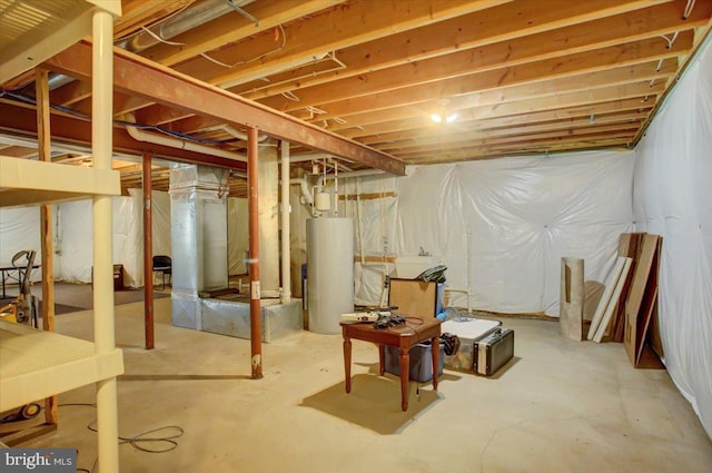 10526 Jasper Dr S, Greencastle, PA 17225 - unfinished below grade area featuring water heater