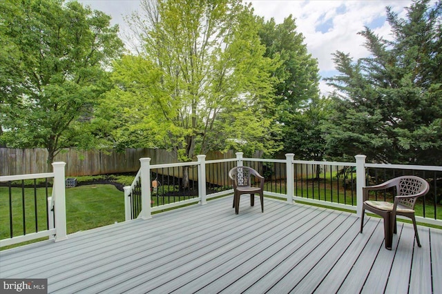 10526 Jasper Dr S, Greencastle, PA 17225 - view of wooden deck