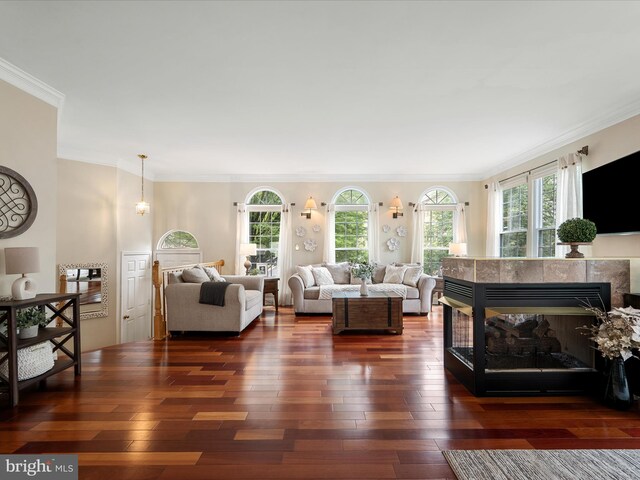 4001 Rosemeade Dr, Fairfax, VA 22033