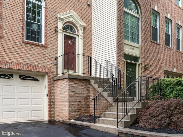 4001 Rosemeade Dr, Fairfax, VA 22033