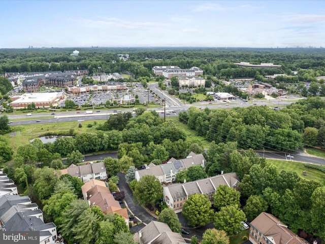 4001 Rosemeade Dr, Fairfax, VA 22033