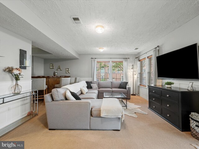 4001 Rosemeade Dr, Fairfax, VA 22033