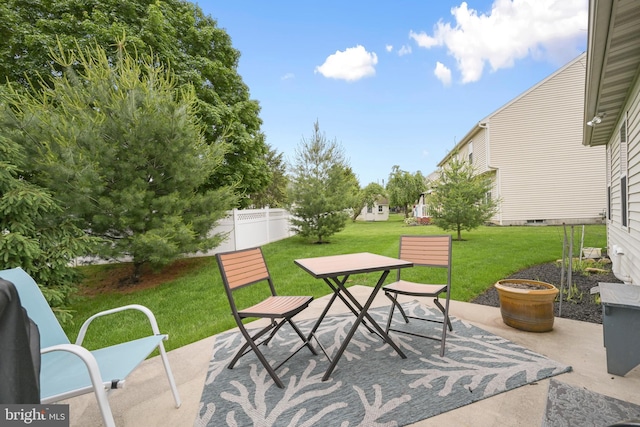 1009 Rosebud St, Reading, PA 19605 - view of patio / terrace with outdoor dining area