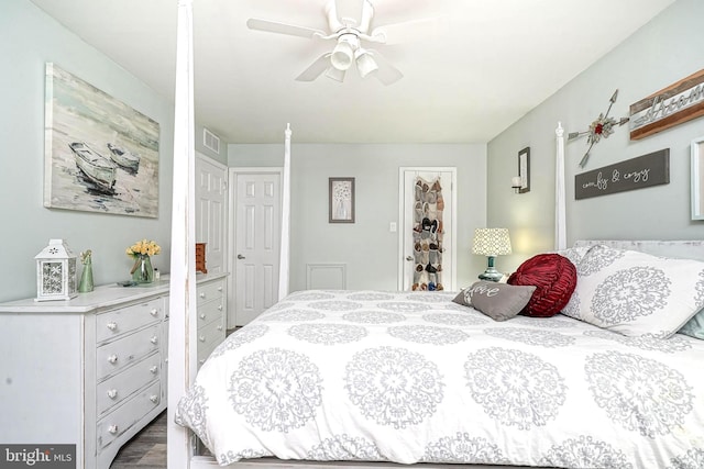 2305A Yarmouth Ln, Mount Laurel, NJ 08054 - bedroom with ceiling fan