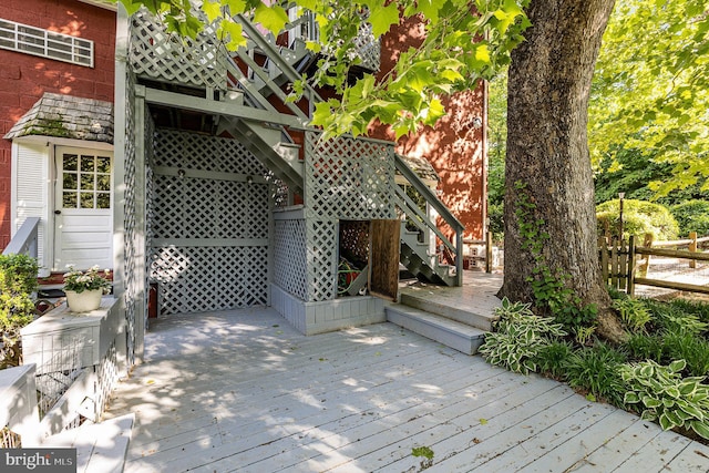 6908 S Roxbury Mill Rd, Spotsylvania, VA 22551 - wooden terrace with stairs