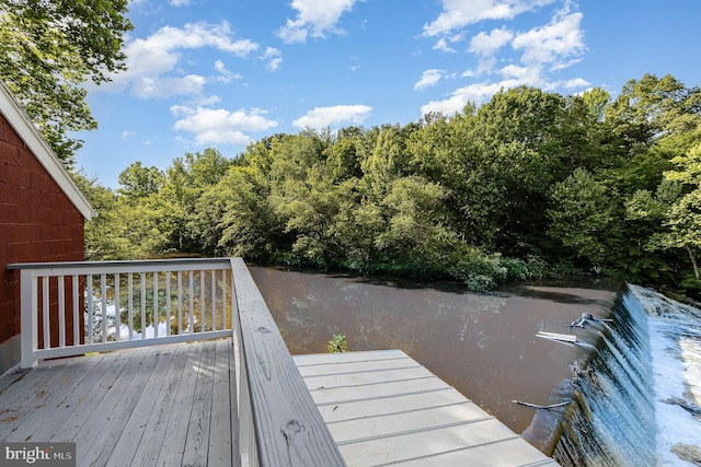 6908 S Roxbury Mill Rd, Spotsylvania, VA 22551 - view of wooden terrace