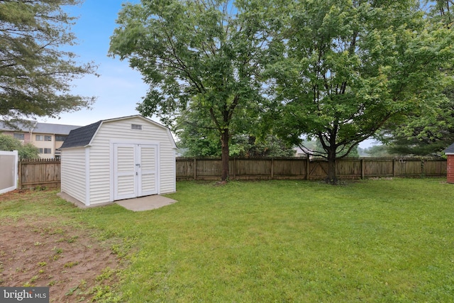 1205 Mirga Cir, Baltimore, MD 21207 - view of yard