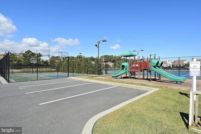 506 Brandywine House Rd Unit 506S, Bethany Beach, DE 19930 - community play area with community basketball court