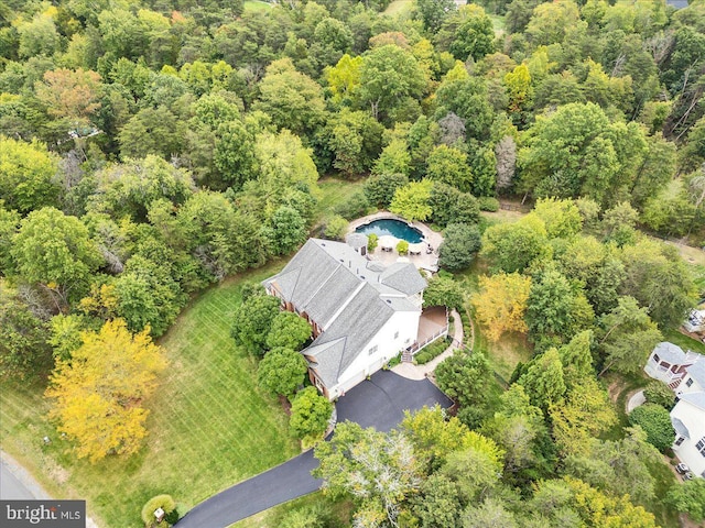 27422 Bridle Pl, Chantilly, VA 20152 - view of subject property featuring a forest