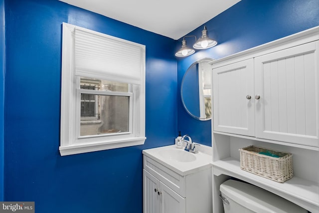 718 Addison St Unit B, Philadelphia, PA 19147 - half bath with vanity and toilet